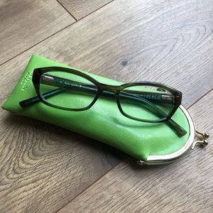 Kate Spade Low Level (1.00) Reading Glasses with Lime Green Case. Like N…